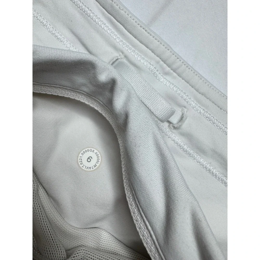 Lululemon Speed Up High-Rise Lined Short 4 White Running Shorts Size 6 Tall